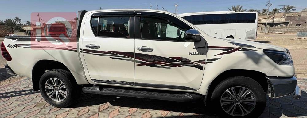 تويوتا هايلوكس